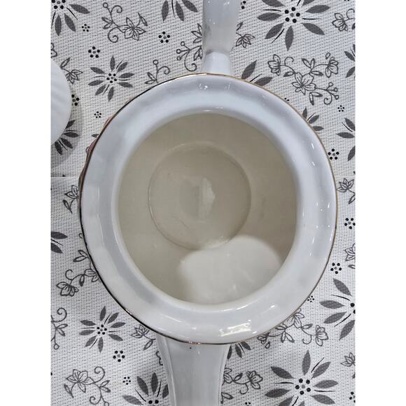 Grace Teaware Floral Teapot with Lid | White Porcelain | Gold Trim - Picture 10 of 15